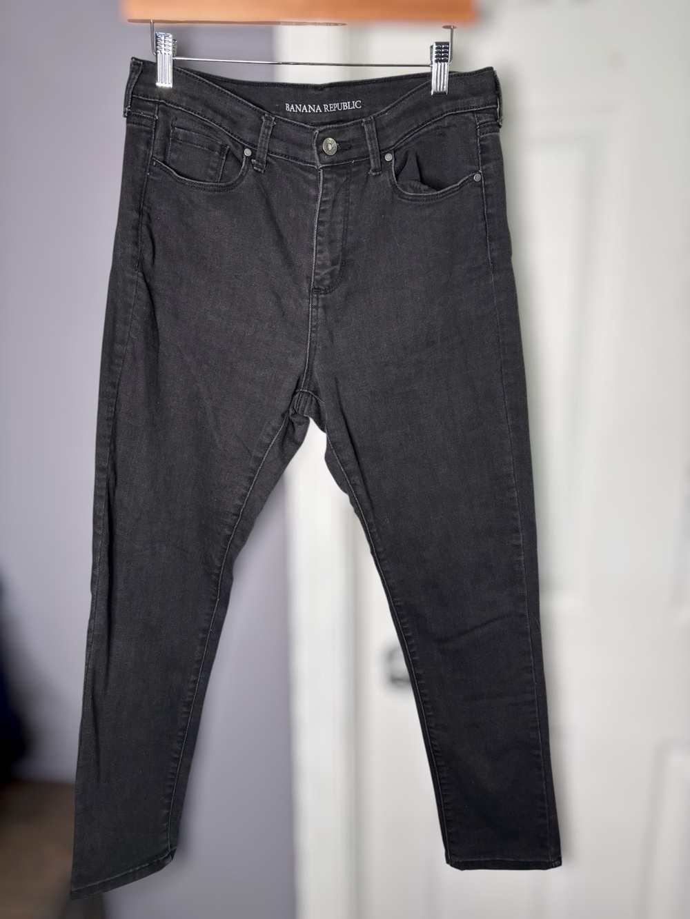 Banana Republic Black Mid Rise Skinny Jeans Size 31